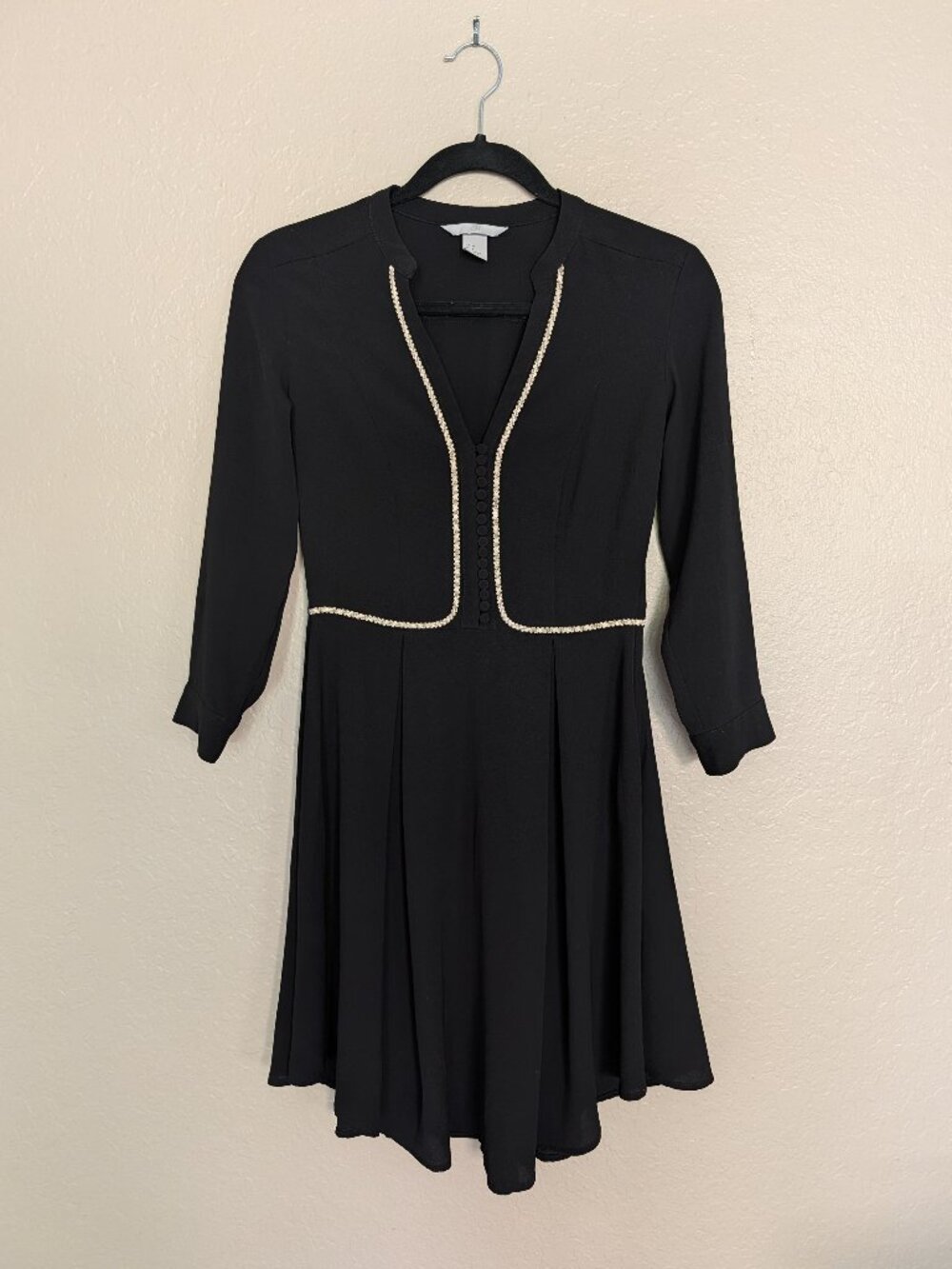 H&M Black 3/4 Sleeve Fit & Flare Pleated Dress with Contrast Trim